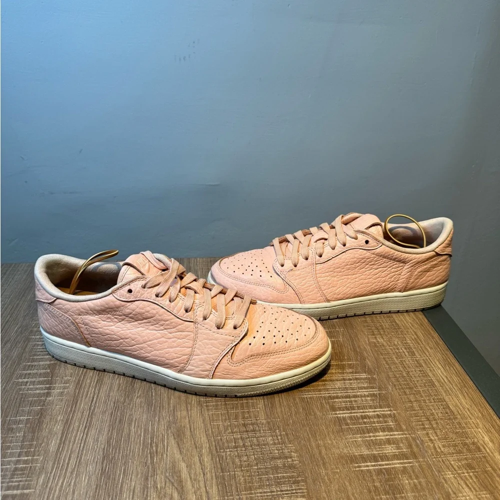 Nike Air‎ Jordan 1 Retro Swooshless Low Arctic Orange Men's Size 9.5 848775-805